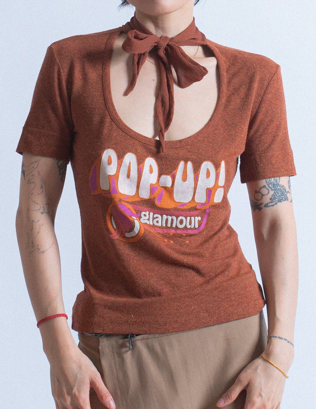 D&G vintage pop-up glamour tee with silk tie front detail