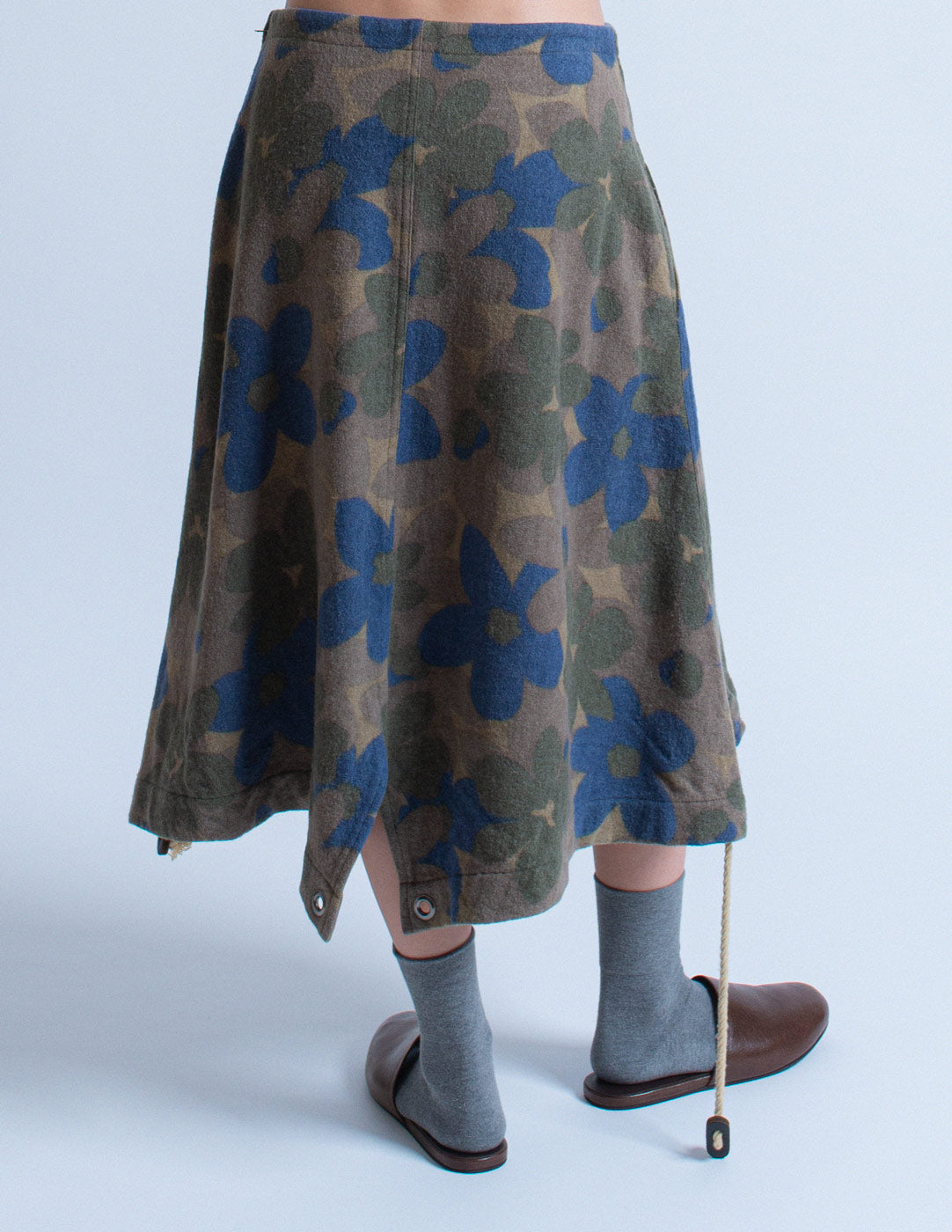 Yohji Yamamoto olive tone floral wool skirt back detail