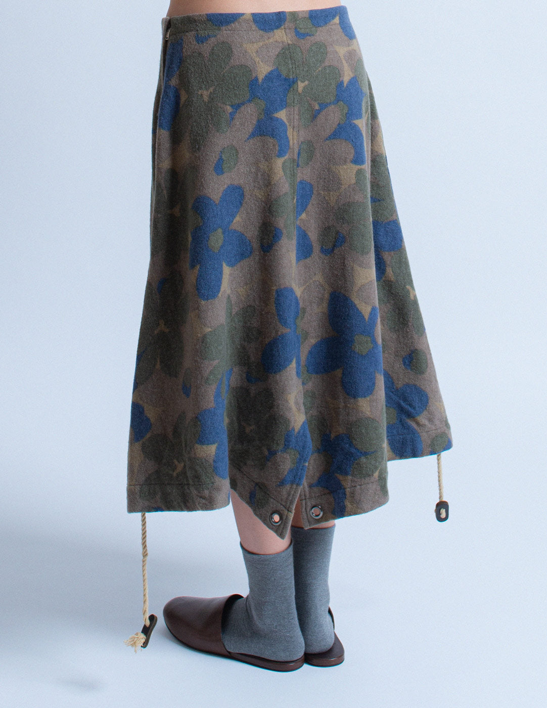 Yohji Yamamoto olive tone floral wool skirt back detail