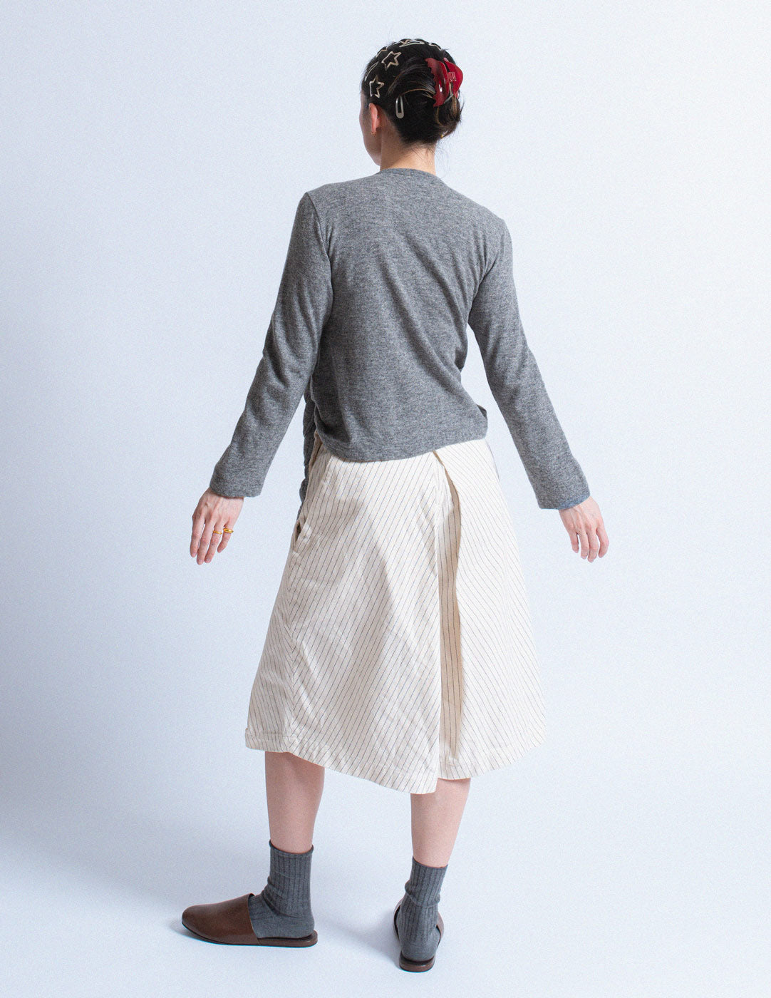 Comme des Garçons gray long sleeves with long braids back view