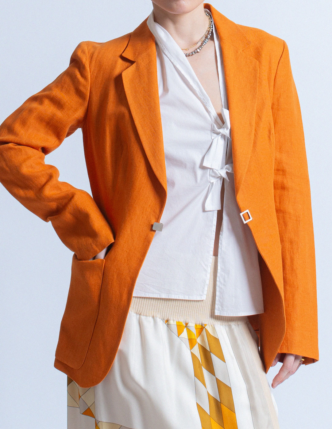 Hermès vintage orange linen blazer detail