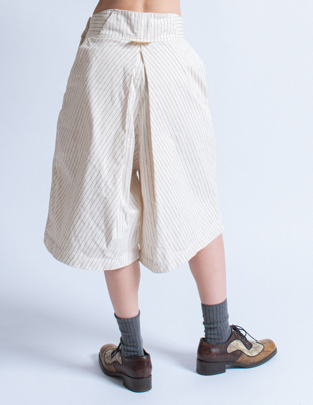 Kapital pinstripe wide-legged cotton shorts back detail