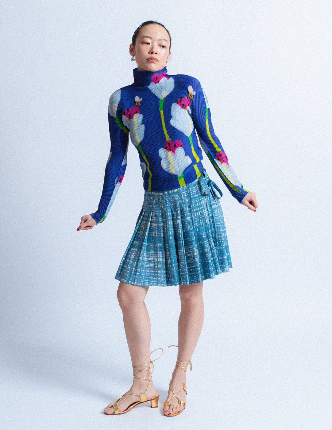 Issey Miyake tulips and bees pleated long sleeves