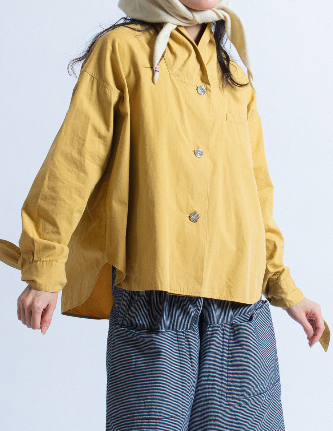 Romeo Gigli vintage mustard yellow cotton cocoon shirt detail