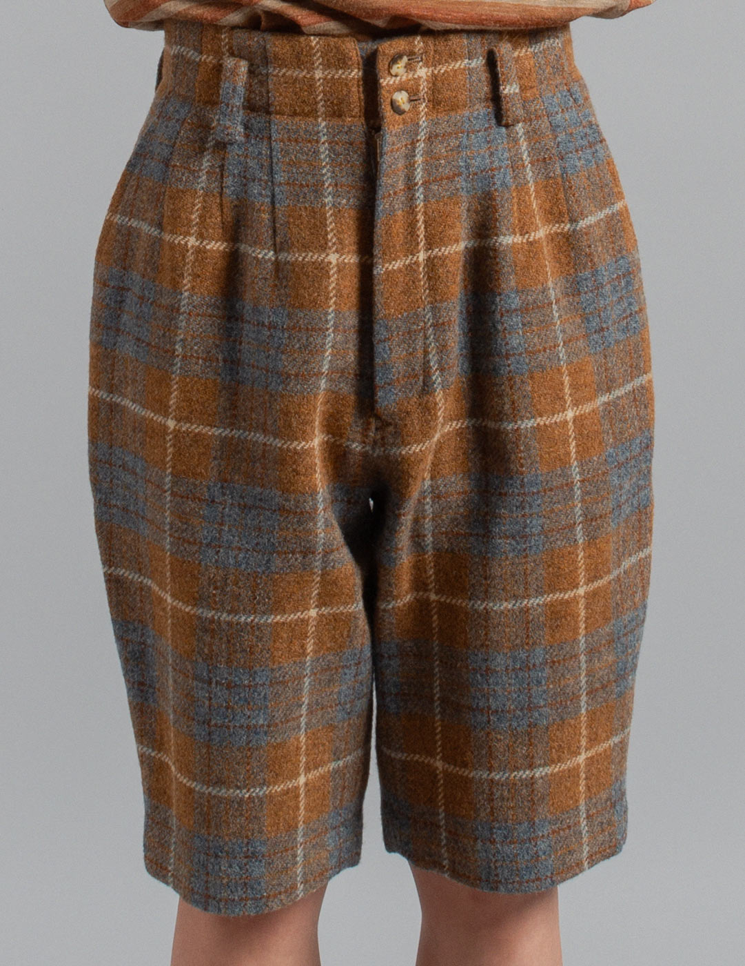 HAI Sporting Gear vintage high-waisted plaid wool shorts detail
