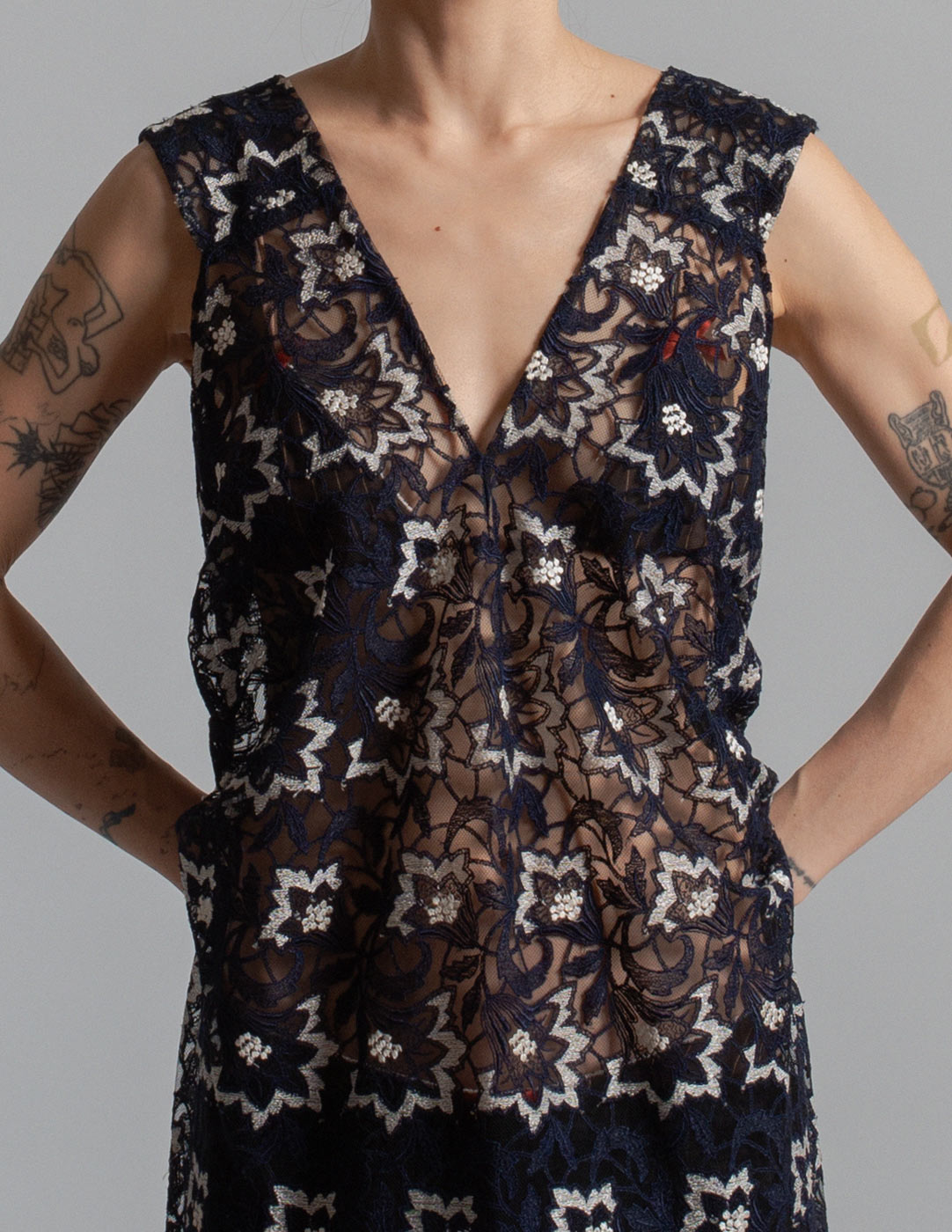 Junya Watanabe floral lace deep-v dress back detail