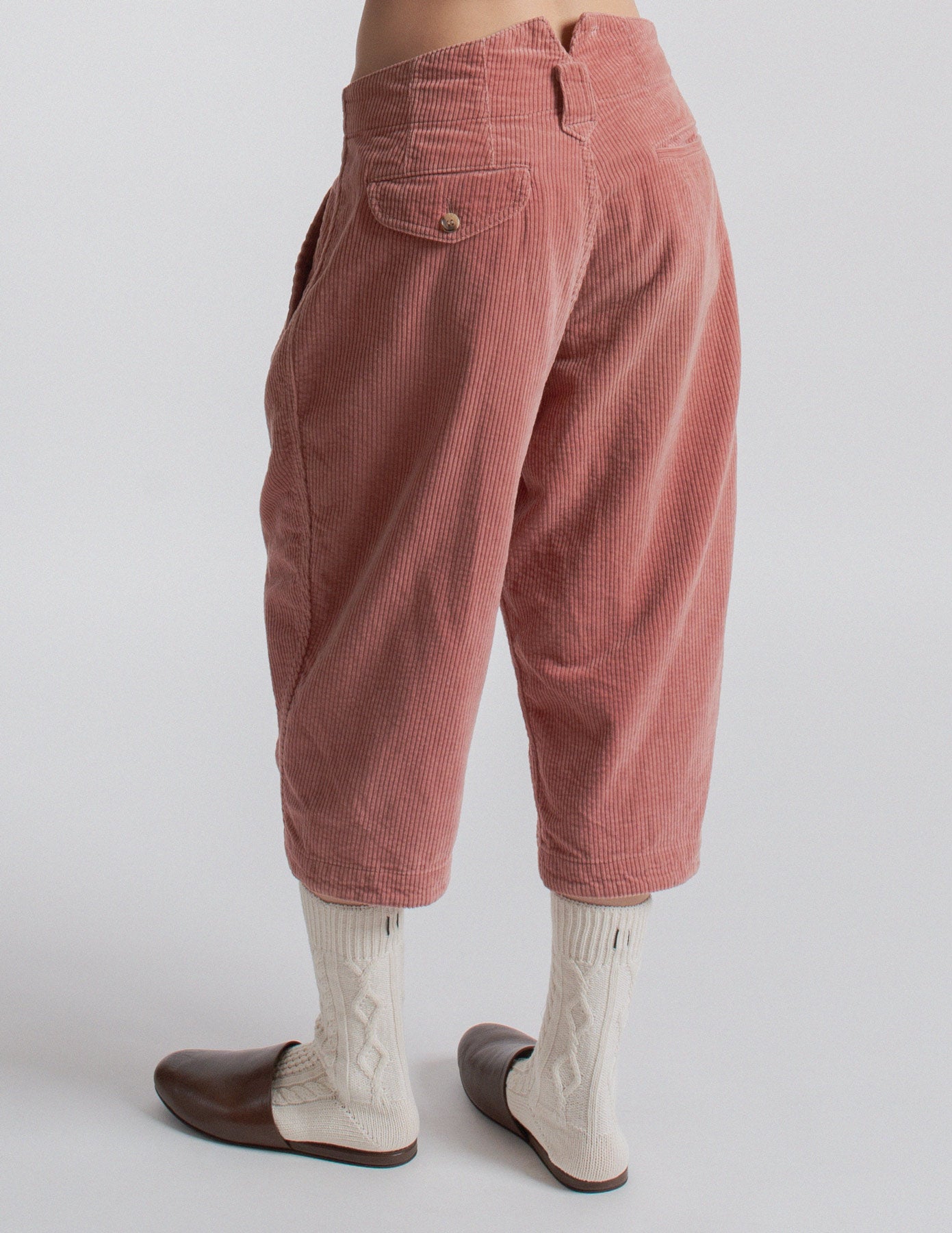 Comme des Garçons Homme dusty rose corduroy cropped cocoon pants back detail