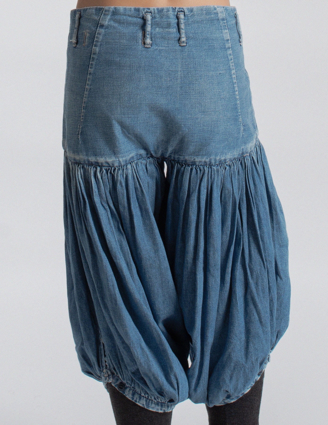 Kapital light wash denim balloon bloomers back detail
