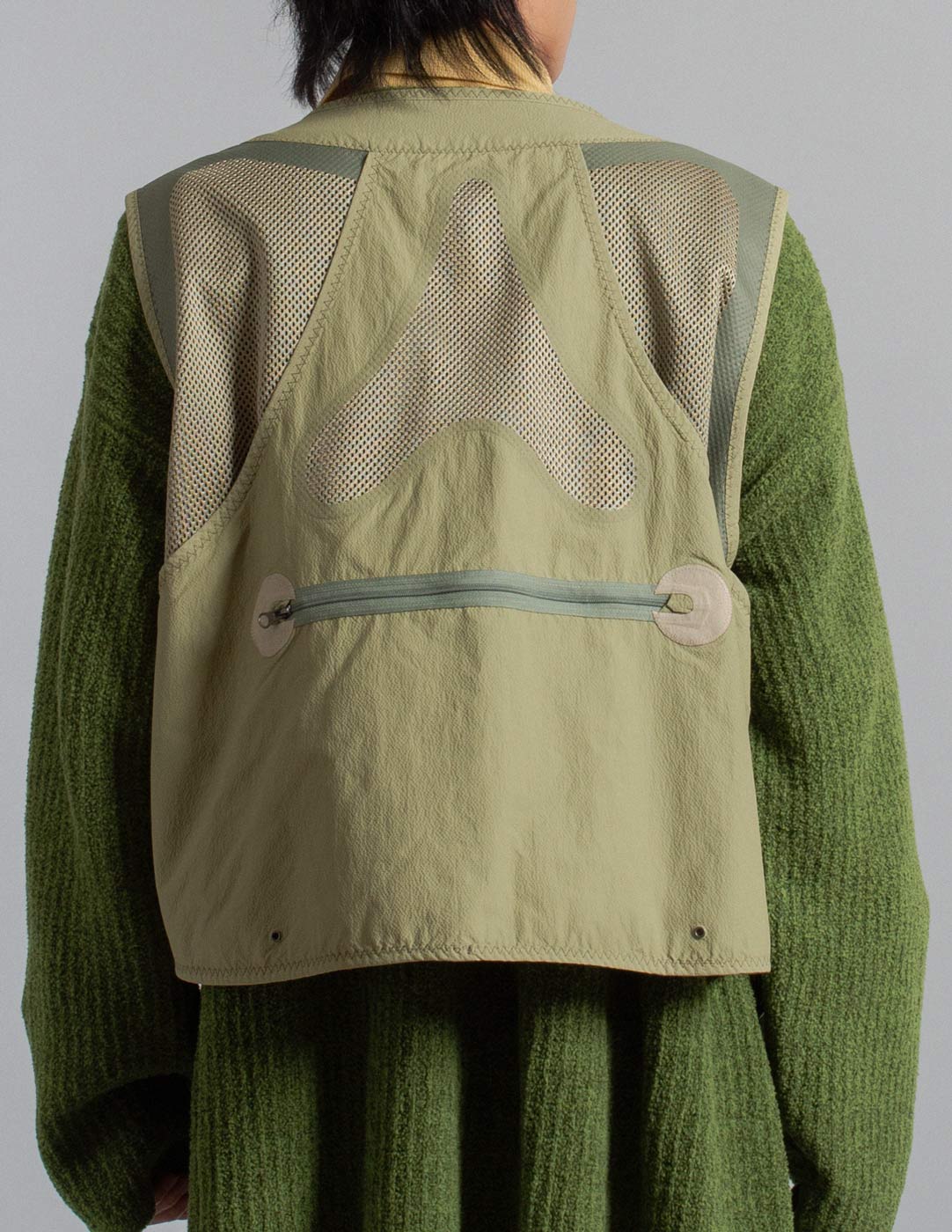 Nike ISPA utility multi-pocket technical vest back detail