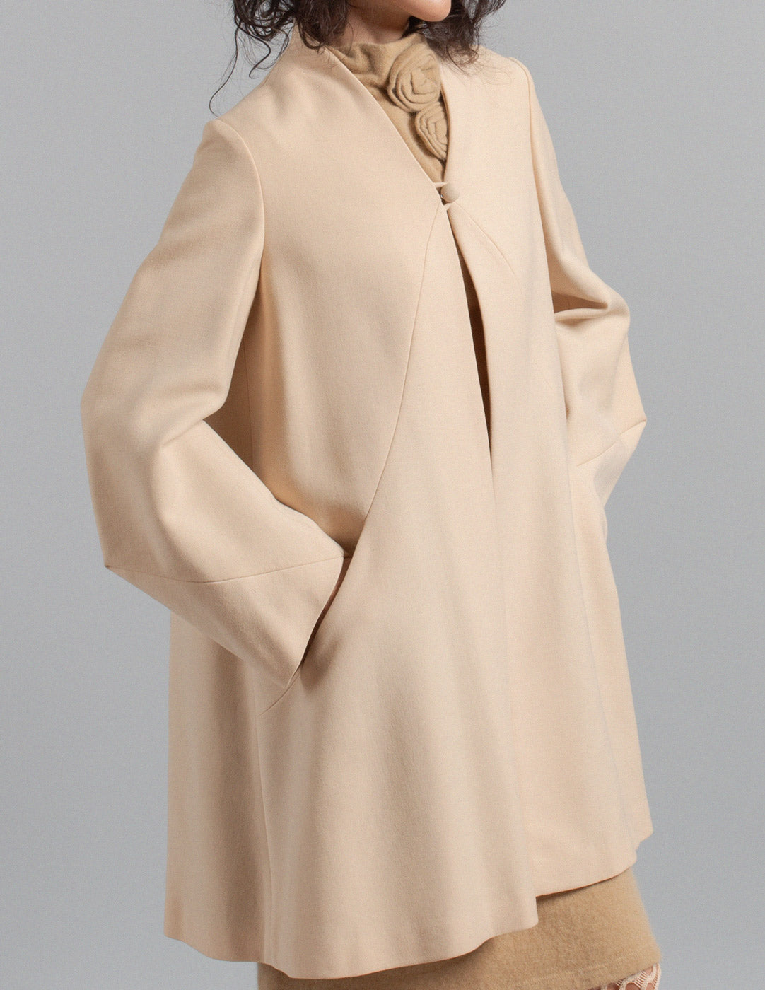 Sybilla vintage eggshell sculptural wool swing coat side detail