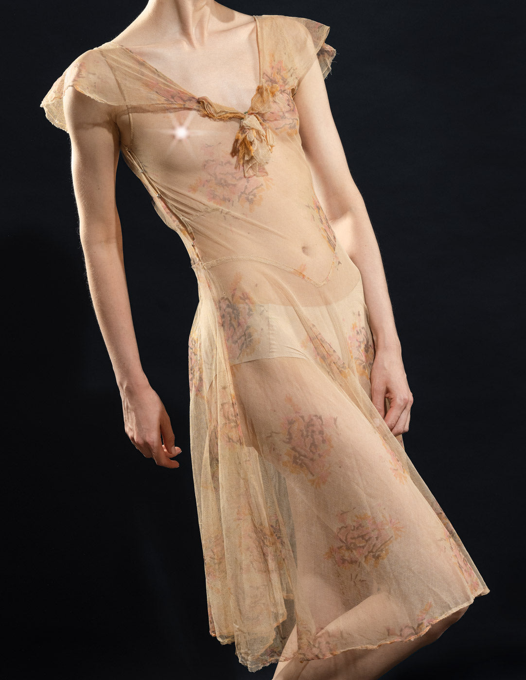 Vintage 1930s sheer floral mesh dress detail