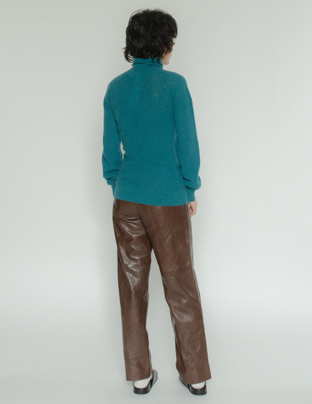 Gucci teal cashmere turtleneck back view
