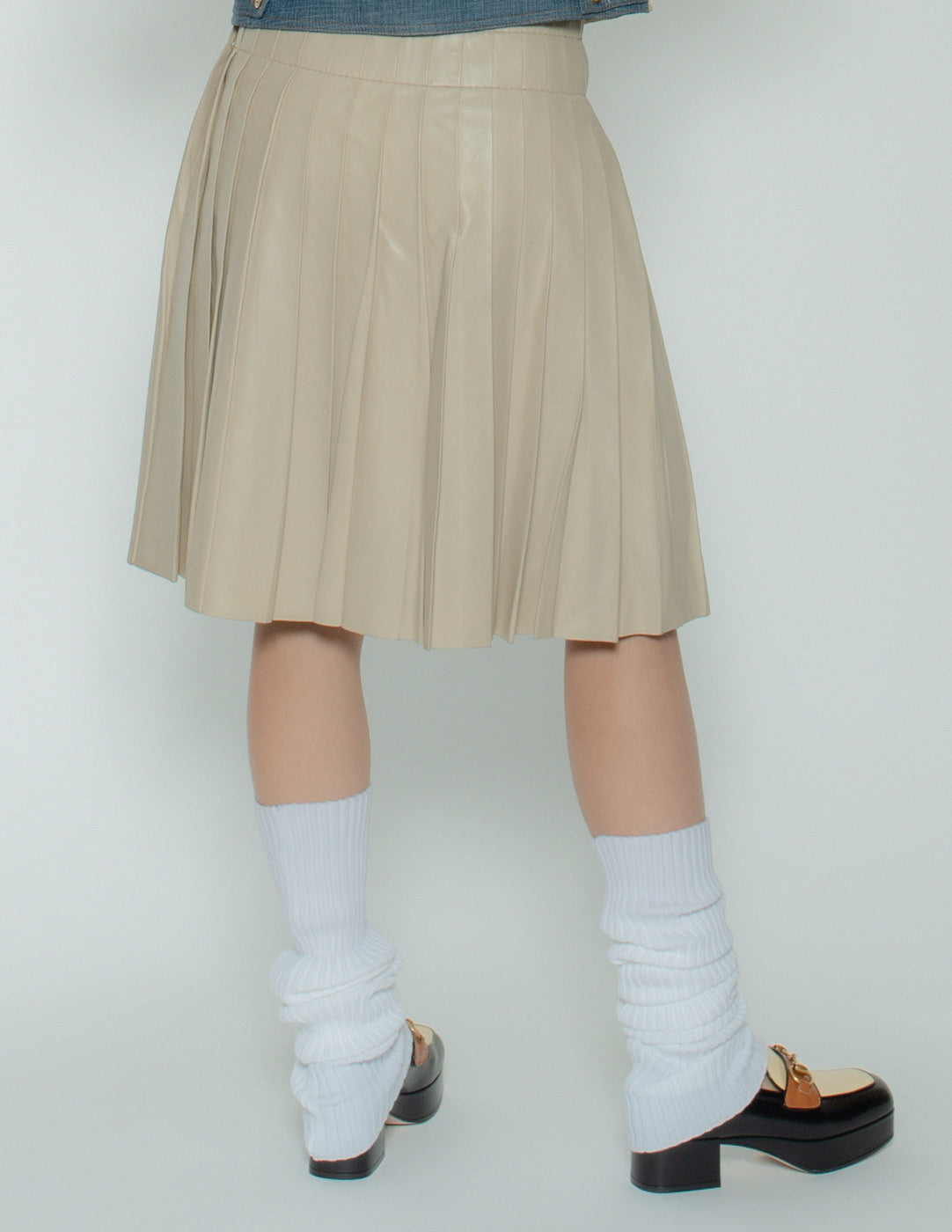 Lanvin vintage beige pleated leather skirt back detail