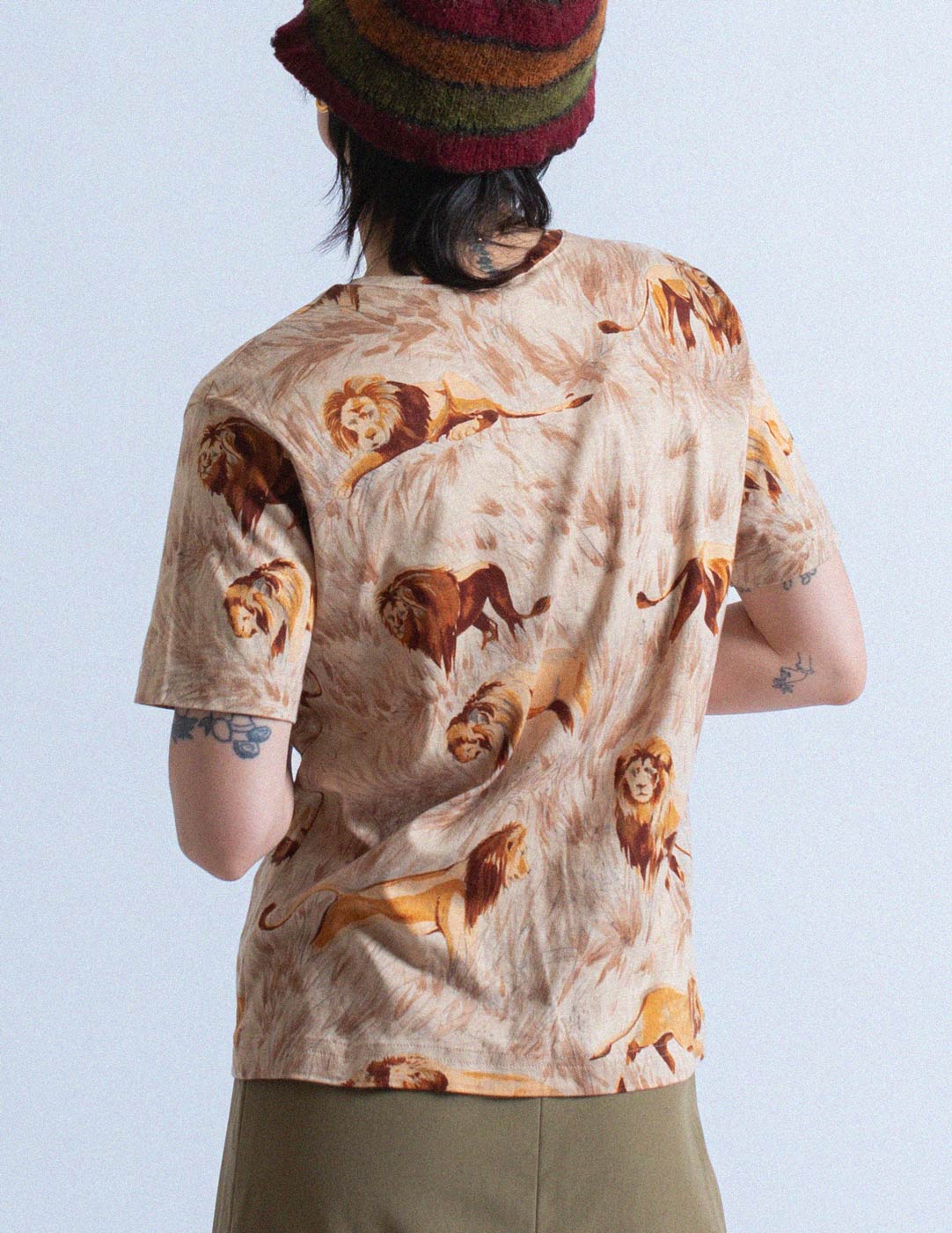 Hermès vintage lion print cotton tee back detail