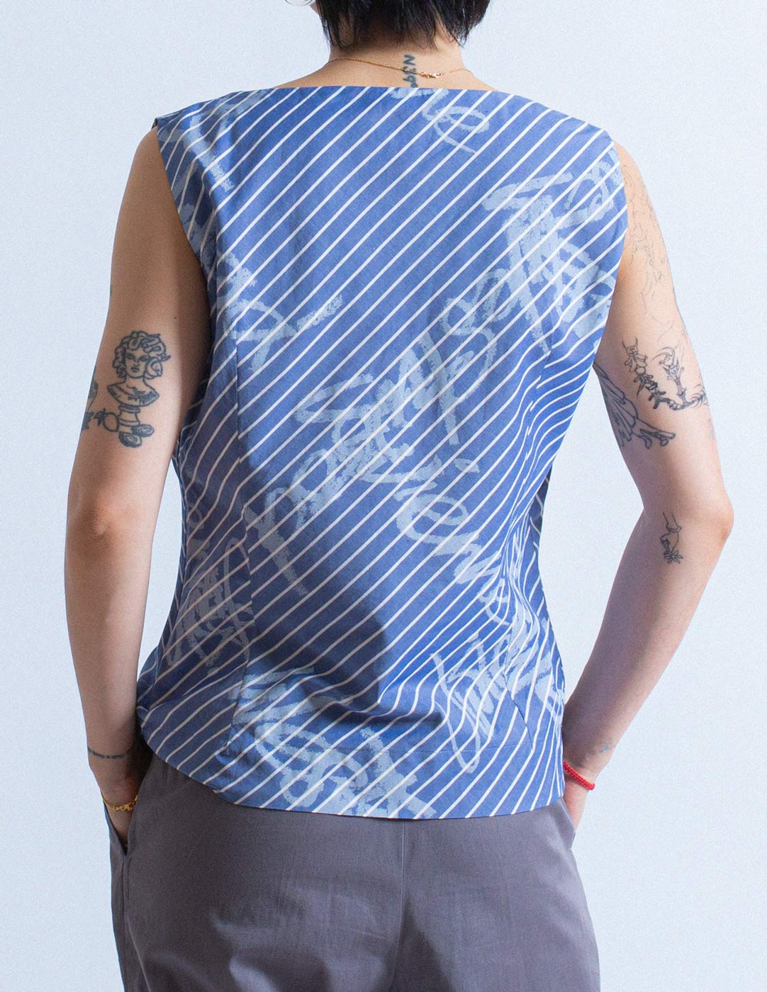 Vivienne Westwood diagonally striped cotton top back detail
