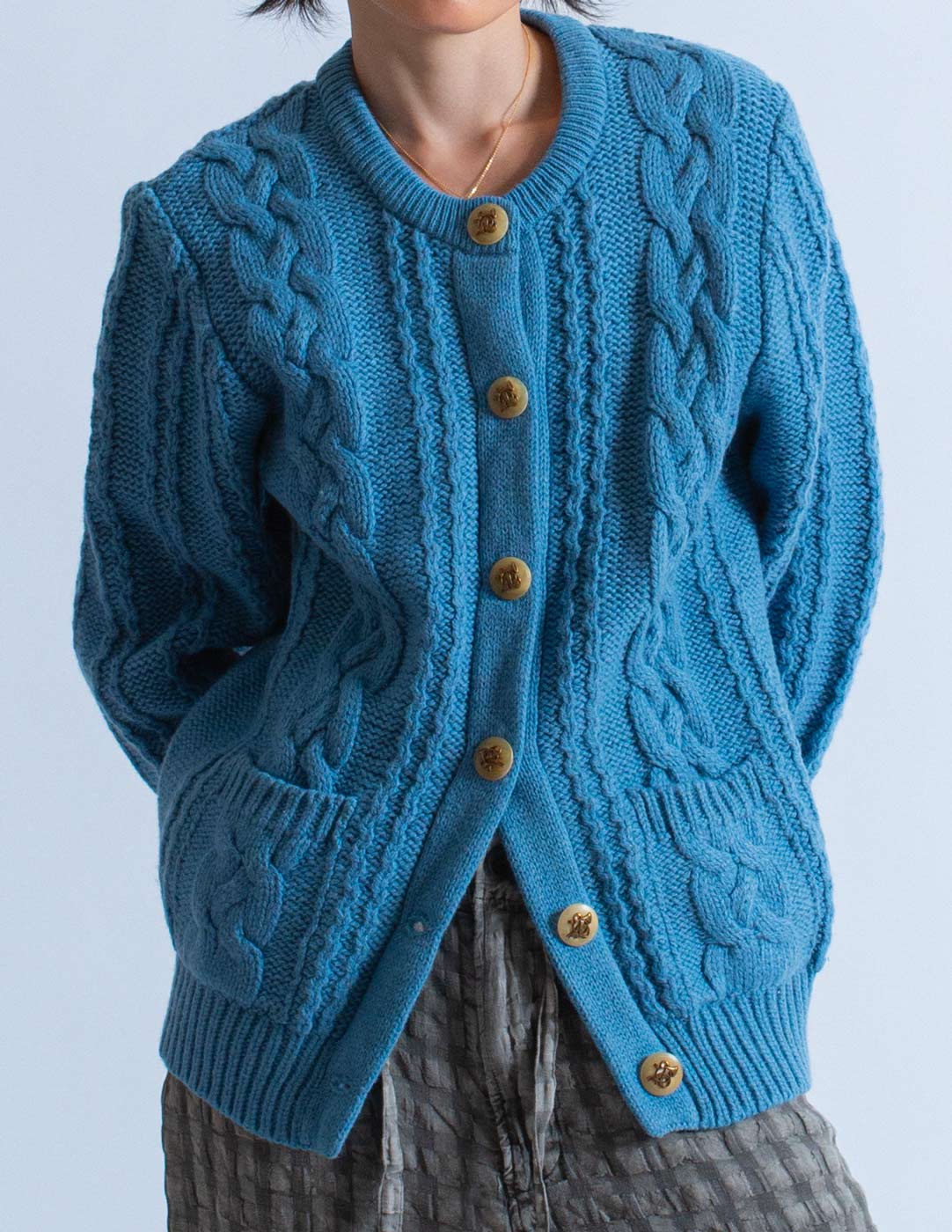 Hermès vintage blue chunky wool cardigan front detail