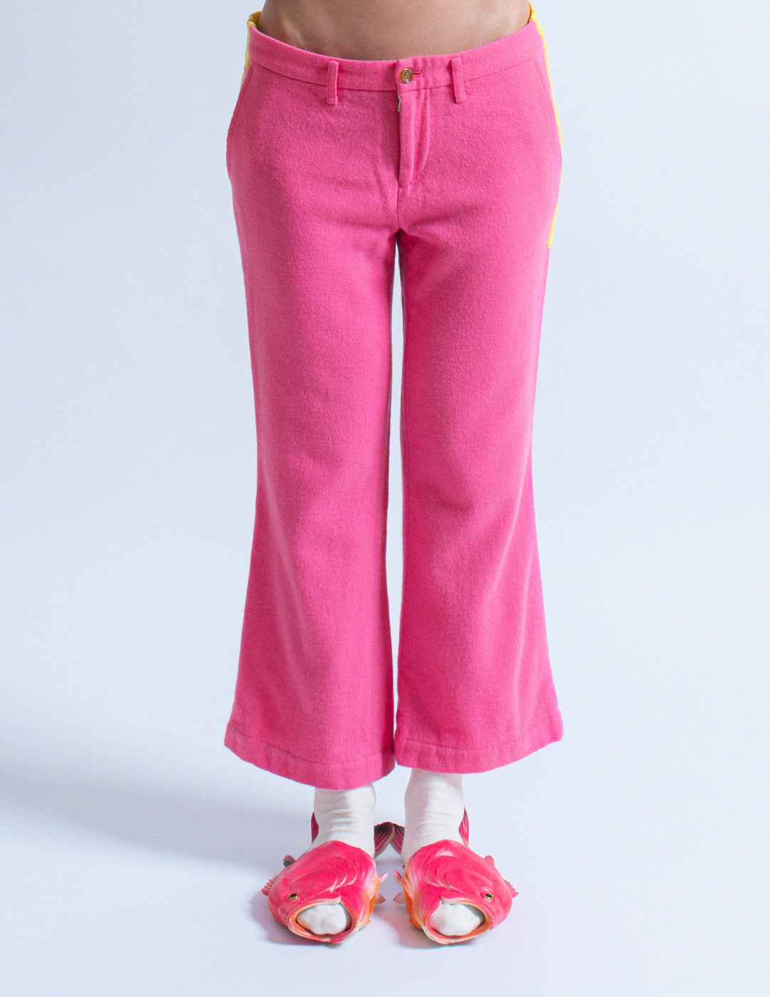 Comme des Garçons vintage pink wool cropped pants front detail