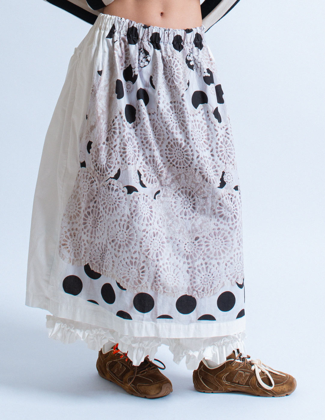 Comme des Garçons lace print balloon skirt with ruffled lining front detail