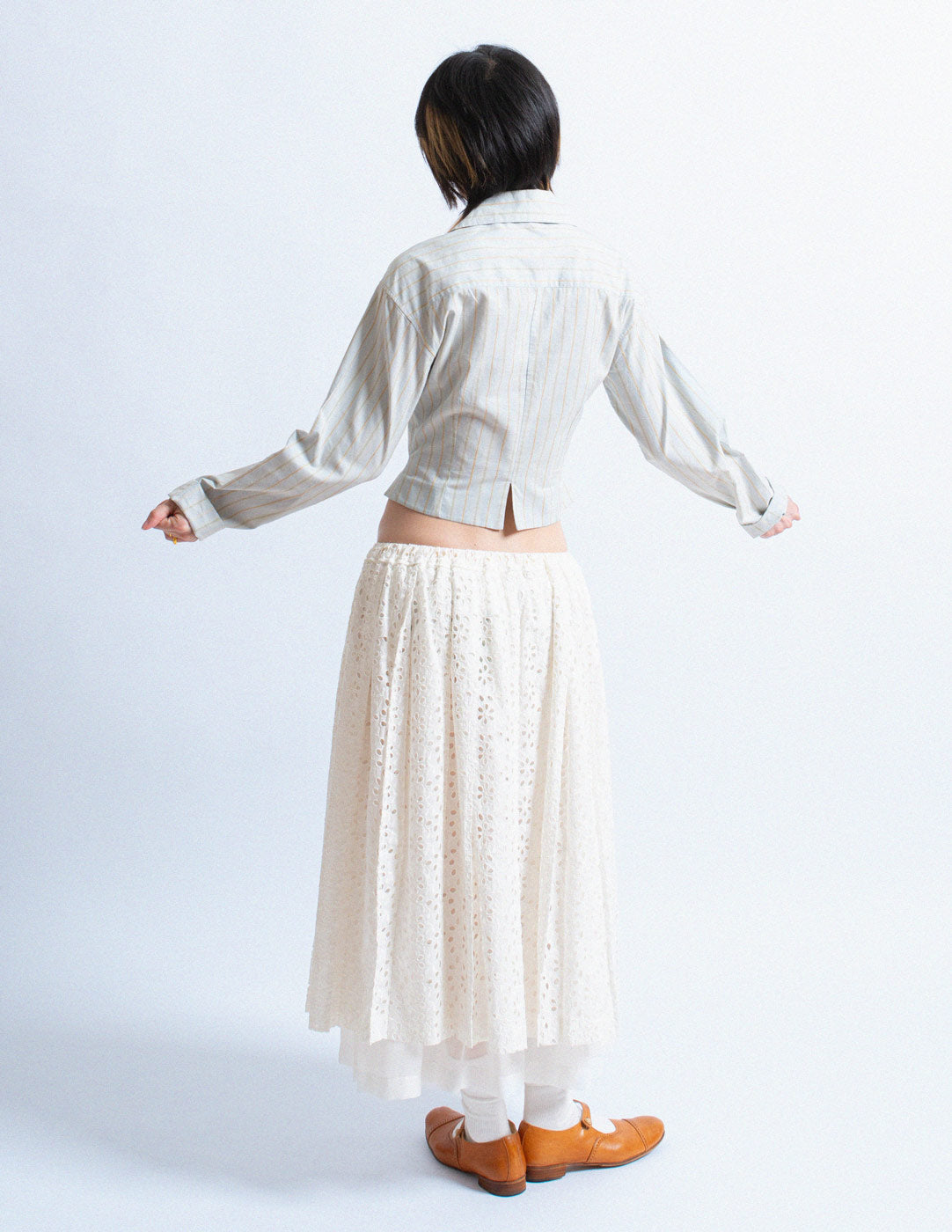 Comme des Garçons tricot white cotton eyelet layered skirt back view