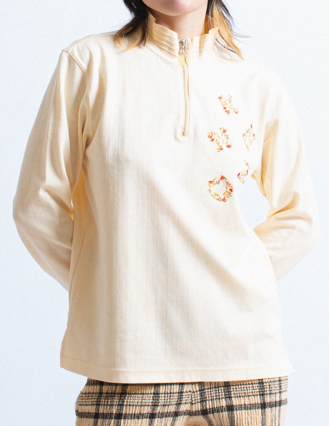 Kenzo vintage cream polo with flower embroidery front detail