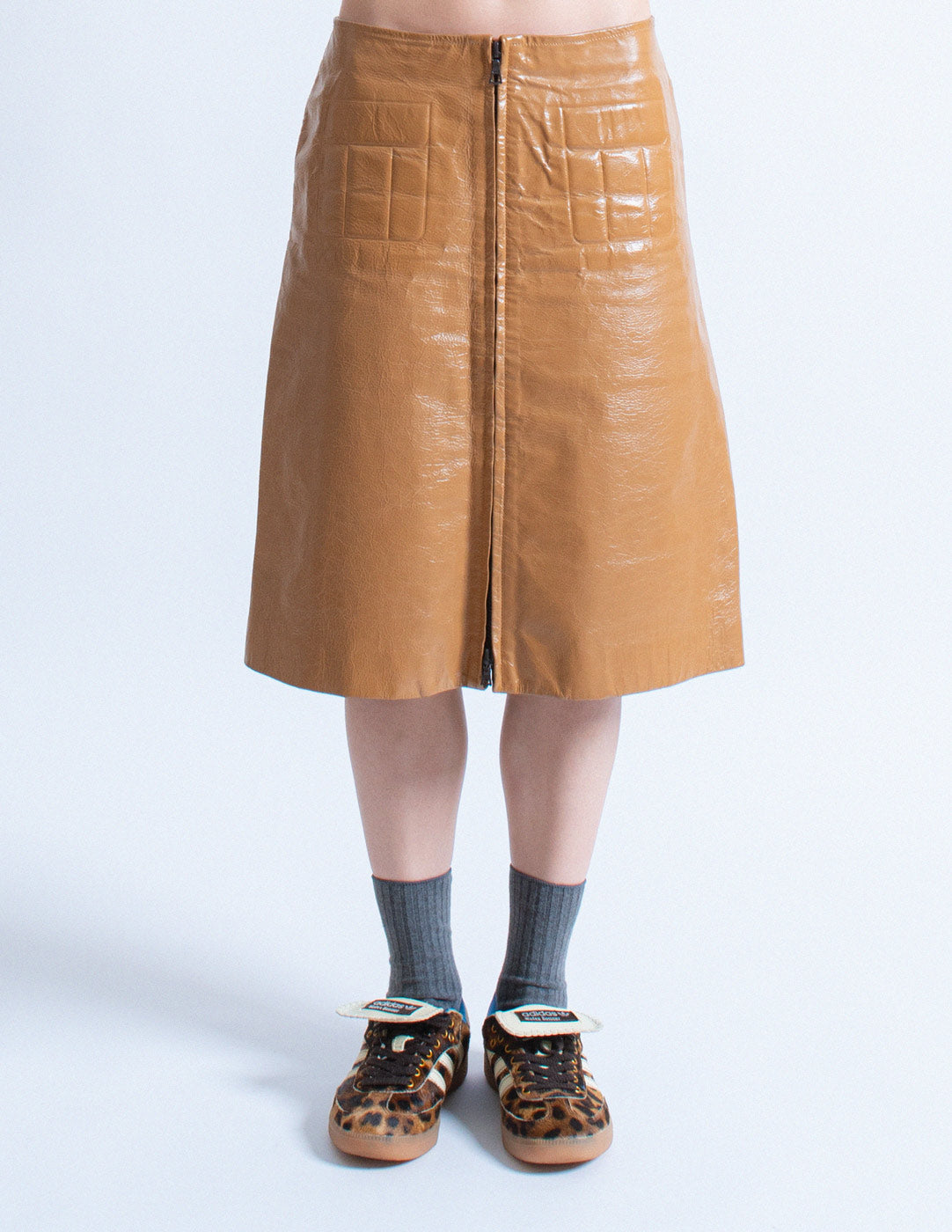Miu Miu vintage caramel zipped leather skirt front detail