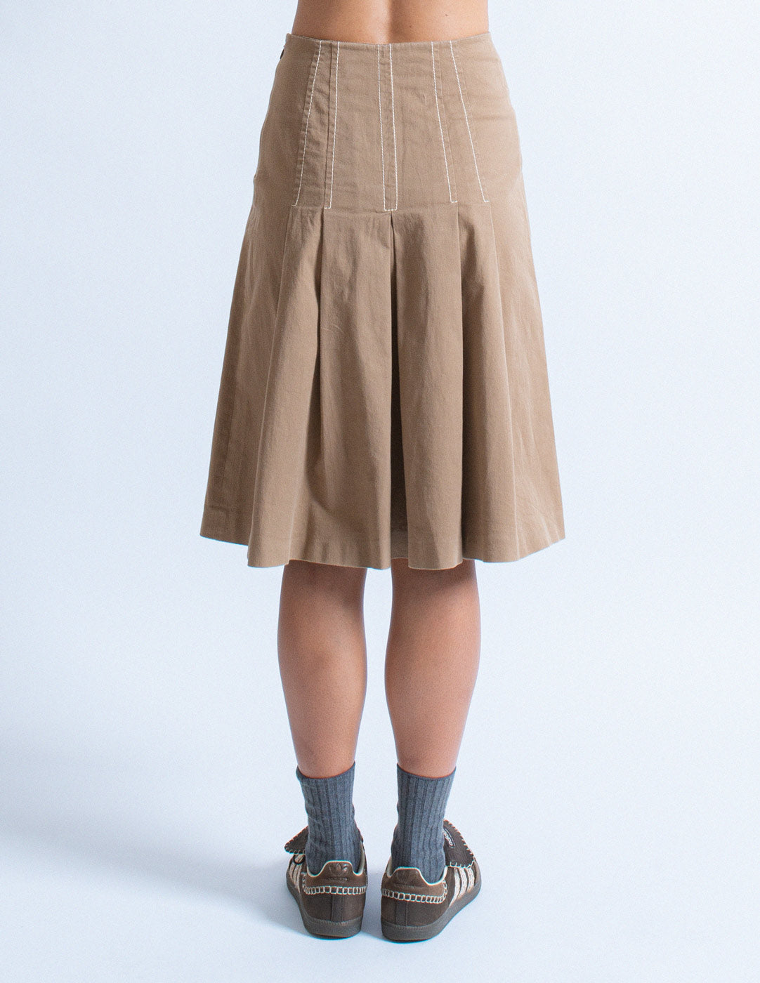Prada khaki pleated cotton skirt back detail