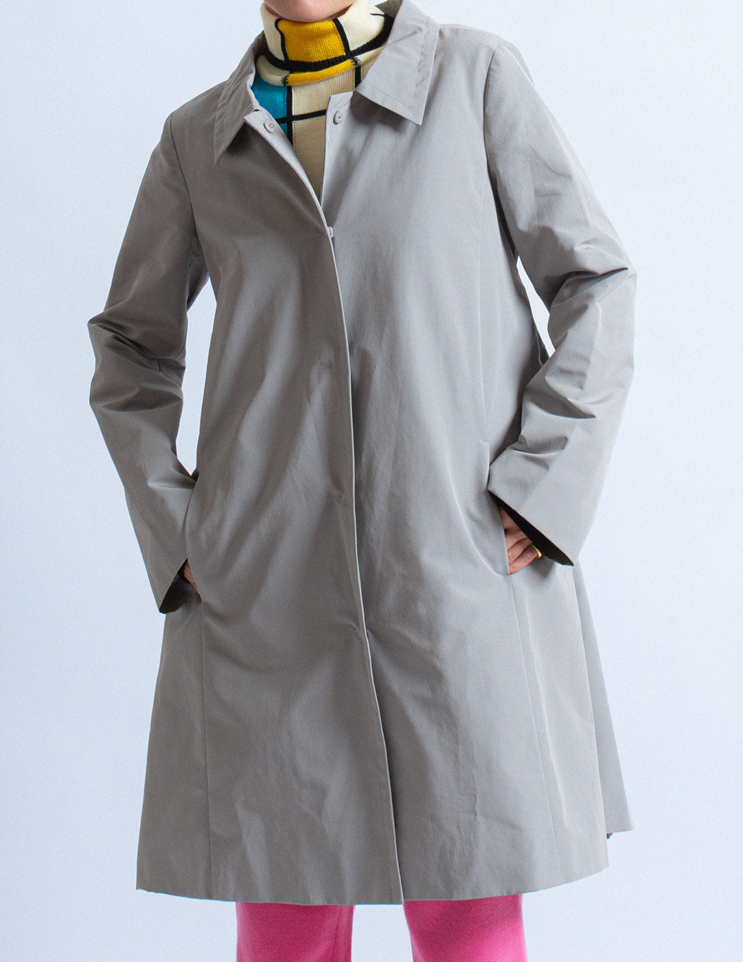 Prada light gray trench front detail