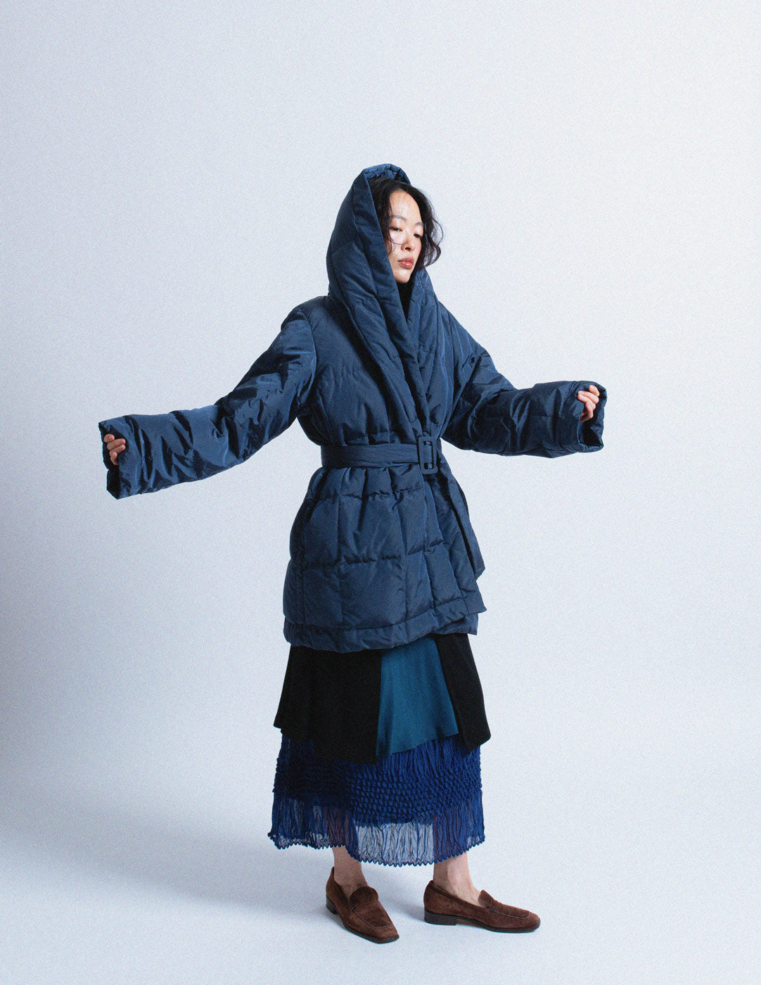 Romeo Gigli vintage navy quilt puffer with belt