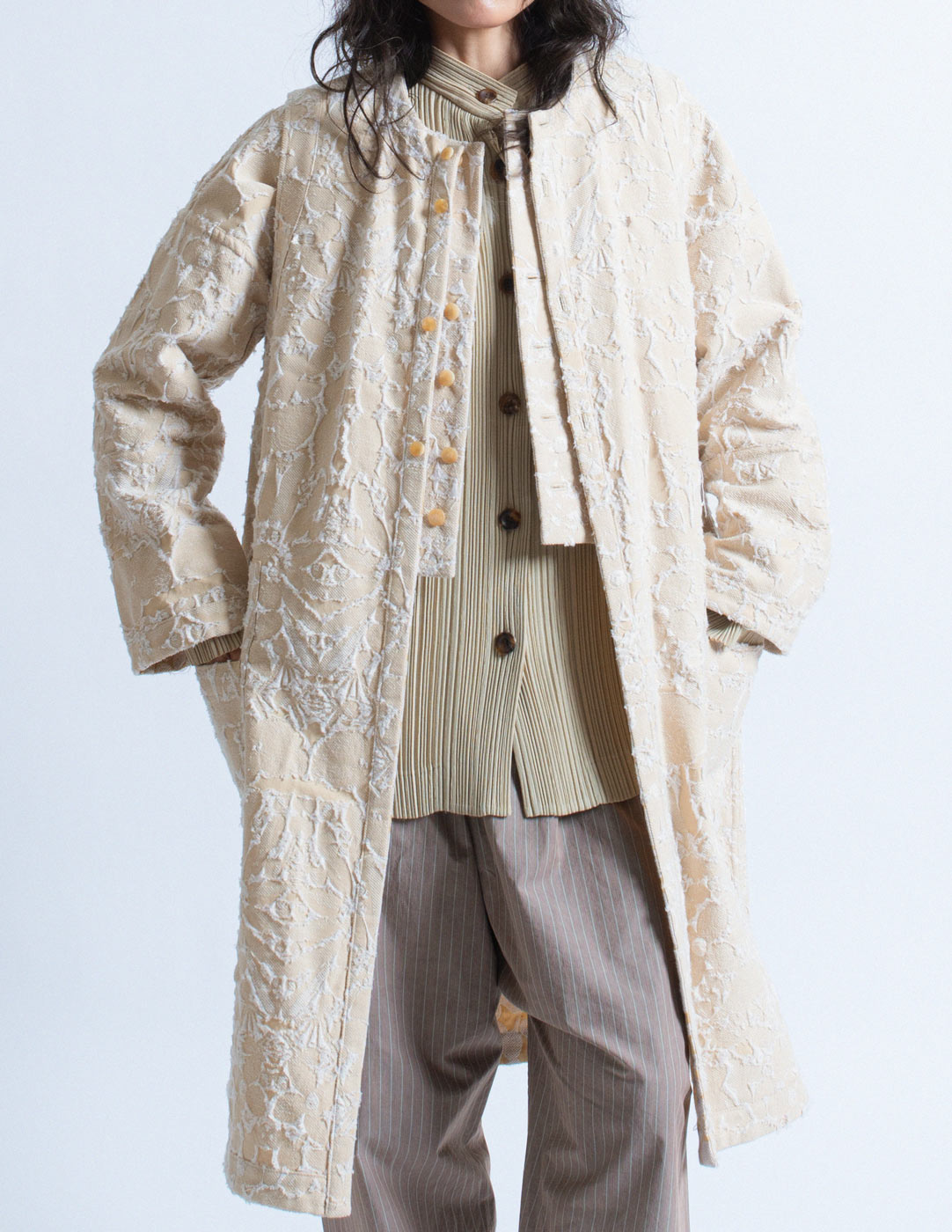 Issey Miyake reversible jacquard long waistcoat and jacket set detail