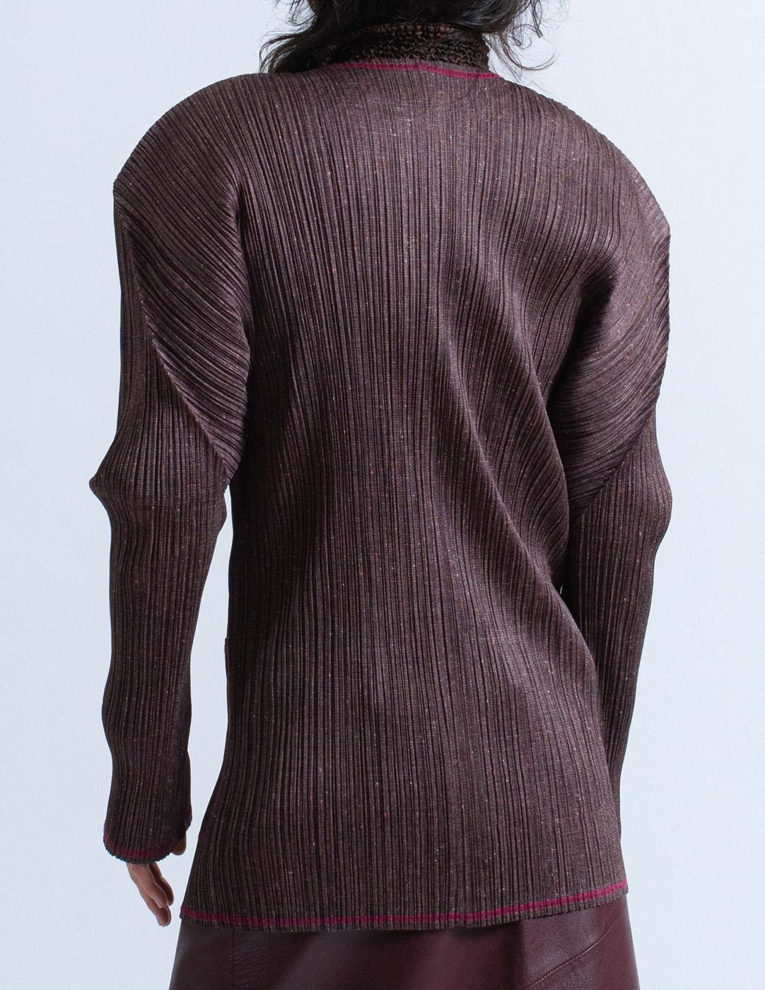 Issey Miyake speckled deep plum pleated button down back detail