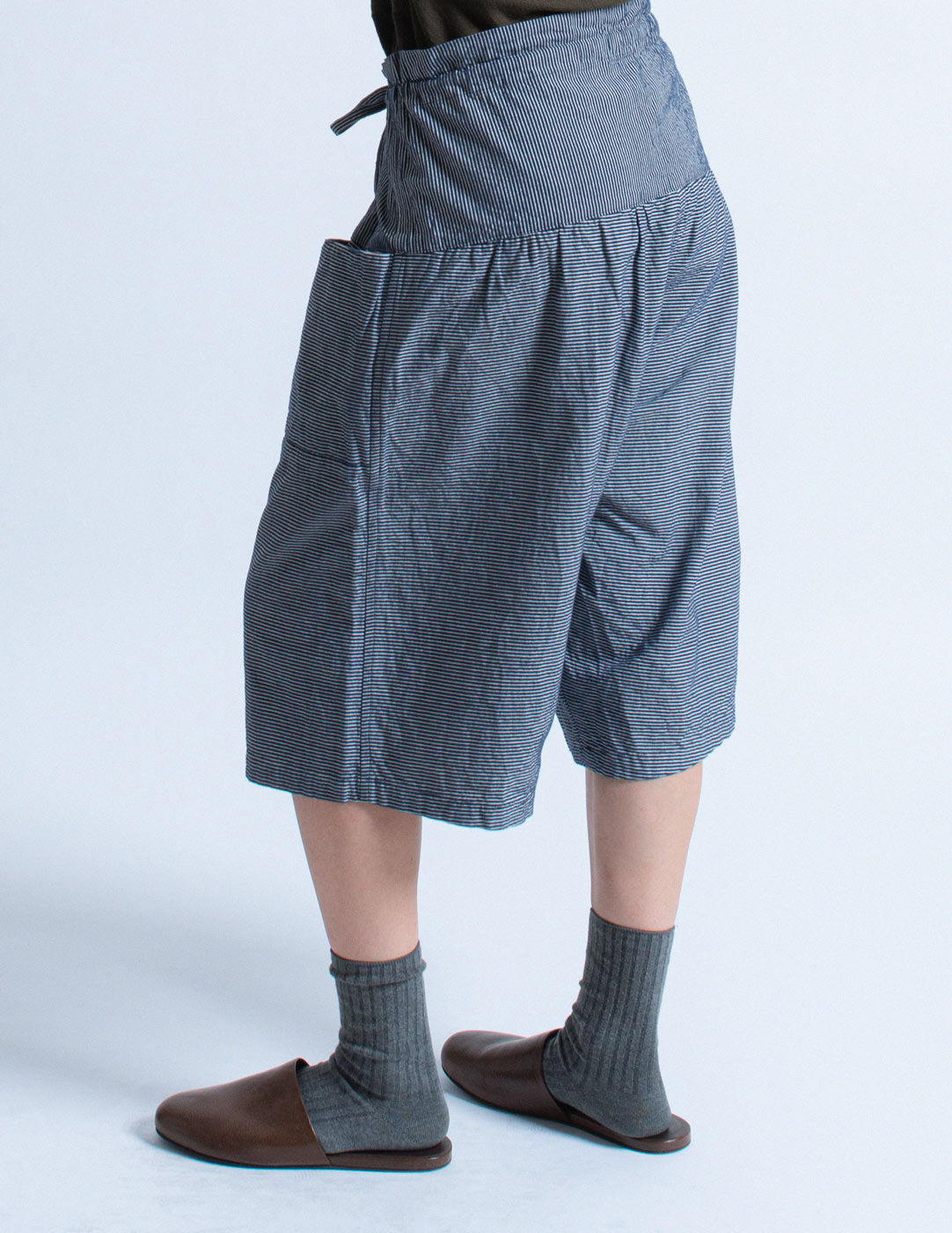 Issey Miyake navy pinstripe drawstring wide legged shorts back detail