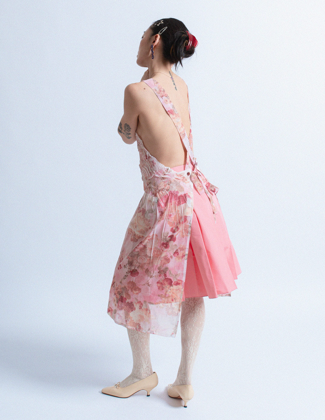 Prada peach silk pleated skirt back view