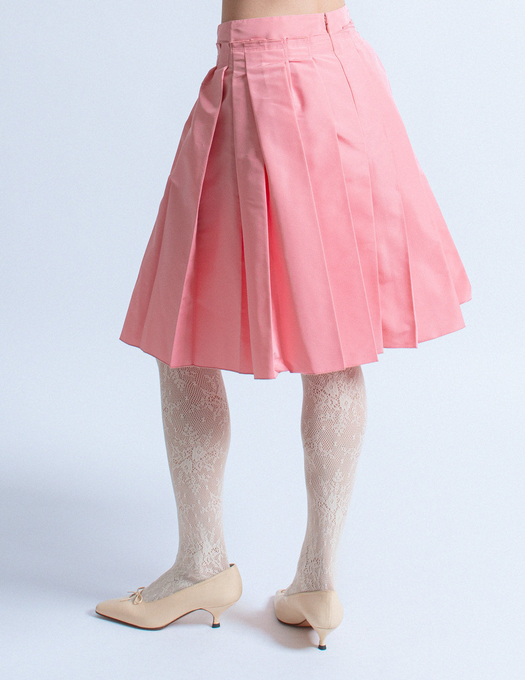 Prada peach silk pleated skirt back detail