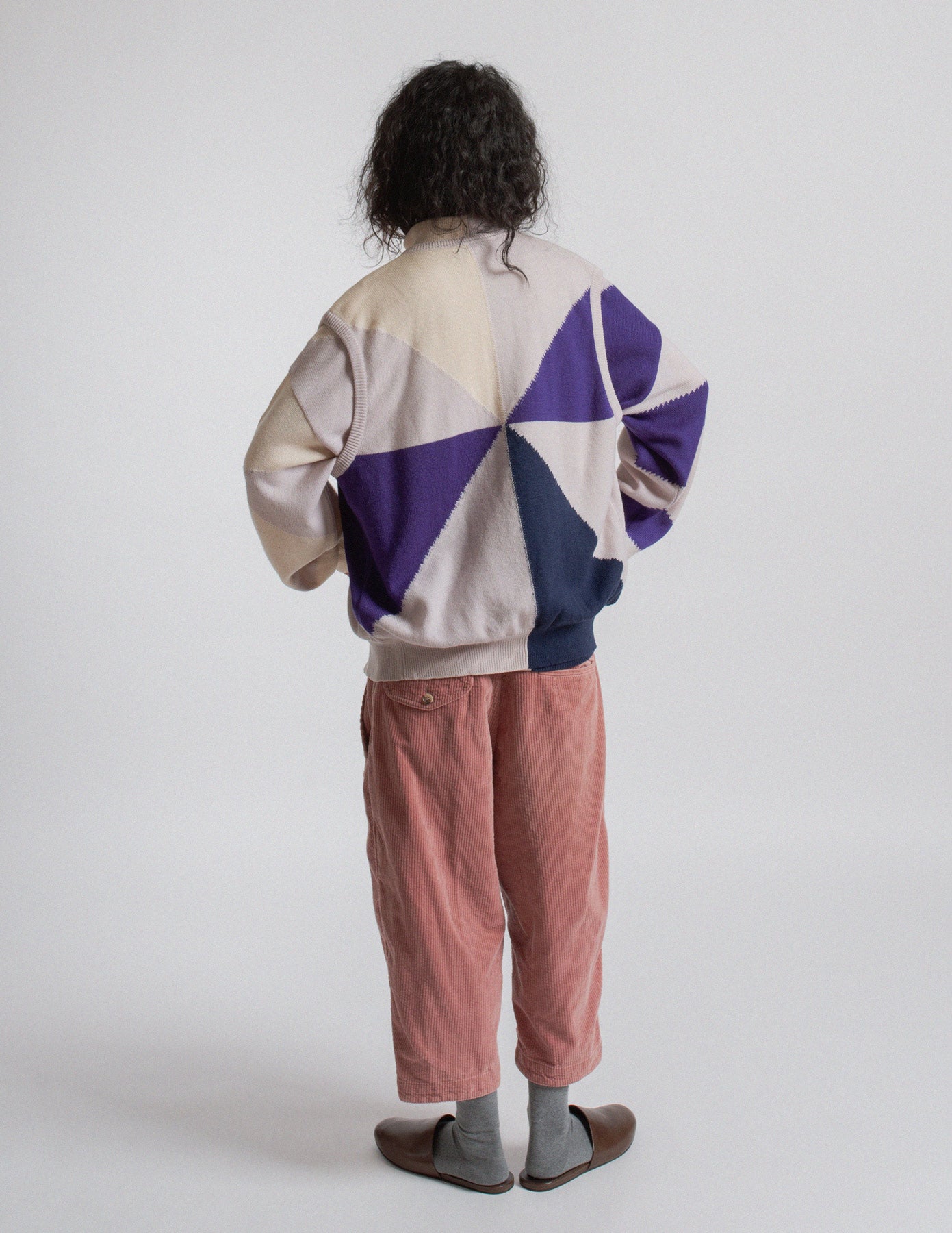 Comme des Garçons Homme dusty rose corduroy cropped cocoon pants back view