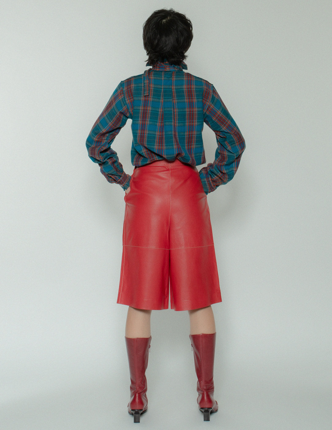 Gianfranco Ferré vintage red leather culottes back